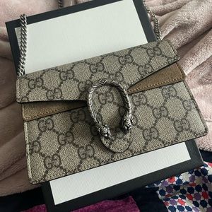 Gucci dionysus supreme mini bag